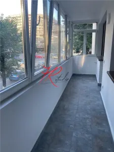 Vanzare apartament 3 camere renovat, vatra luminoasa - foto 4
