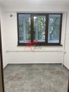 Vanzare apartament 3 camere renovat, vatra luminoasa - foto 6