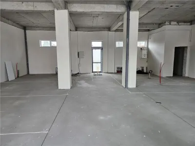 Spatiu Comercial - 200 mp - Showroom - Servicii - Clinica Medicala - foto 11