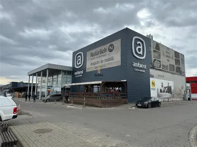 Spatiu Comercial - 1000 mp - Showroom - Depozitare - Alba Iulia