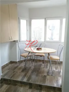 Vanzare apartament 4 camere Colentina, renovat - Bucuresti
