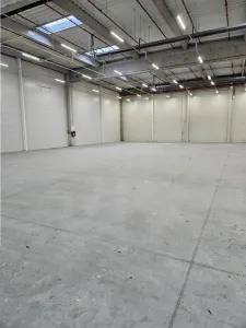 Spatiu Industrial - 900 mp - Productie - Depozitare - Distributie - Sibiu