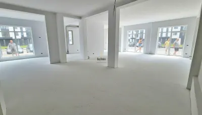 Spatiu Comercial - 300 mp - Doamna Stanca - Selimbar