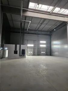 Spatiu Industrial - 1800 mp - Productie - Depozitare - foto 2