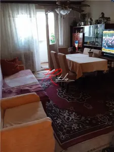 Vanzare apartament 4 camere Teiul Doamnei - foto 3