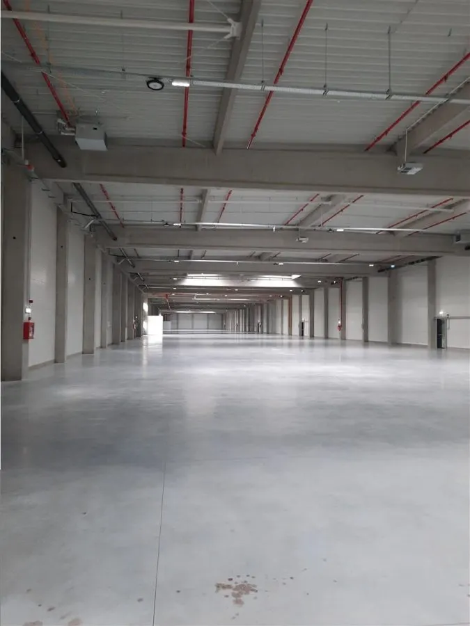 Spatiu Industrial - 2700 mp - Logistica - Productie - Depozitare - foto 1