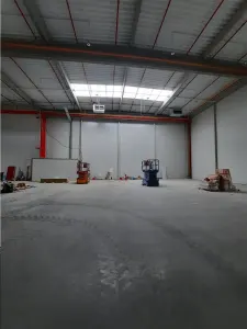 Spatiu Industrial - 2100 mp - Logistica - Productie - Depozitare - Distributie - foto 2
