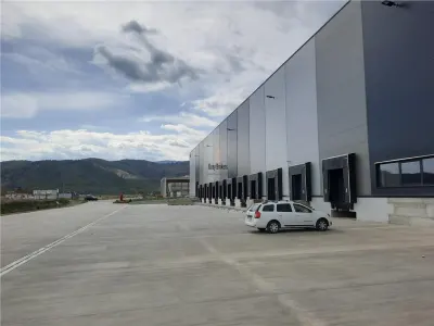 Spatiu Industrial - 3500 mp - Logistica - Productie - Depozitare - Distributie - foto 16