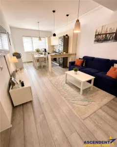 Apartament 3 camere, mobilat, echipat, terasa, Tractorul, Brasov - foto 2
