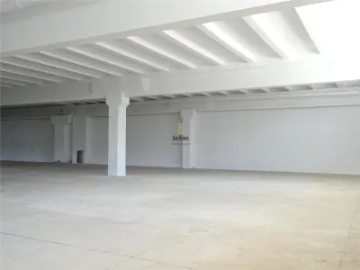 Spatiu Industrial - 1000 mp - Productie - Depozitare - Cisnadie