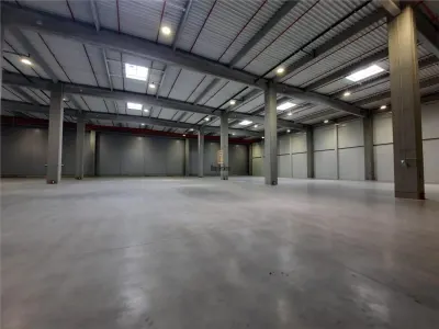 Spatiu Industrial - 5300 mp - Logistica - Productie - Depozitare - Distributie - Chitila