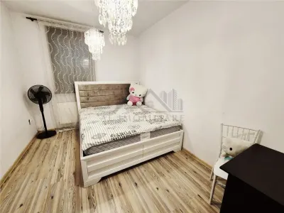 Casa de inchiriat cu priveliste frumoasa - foto 4