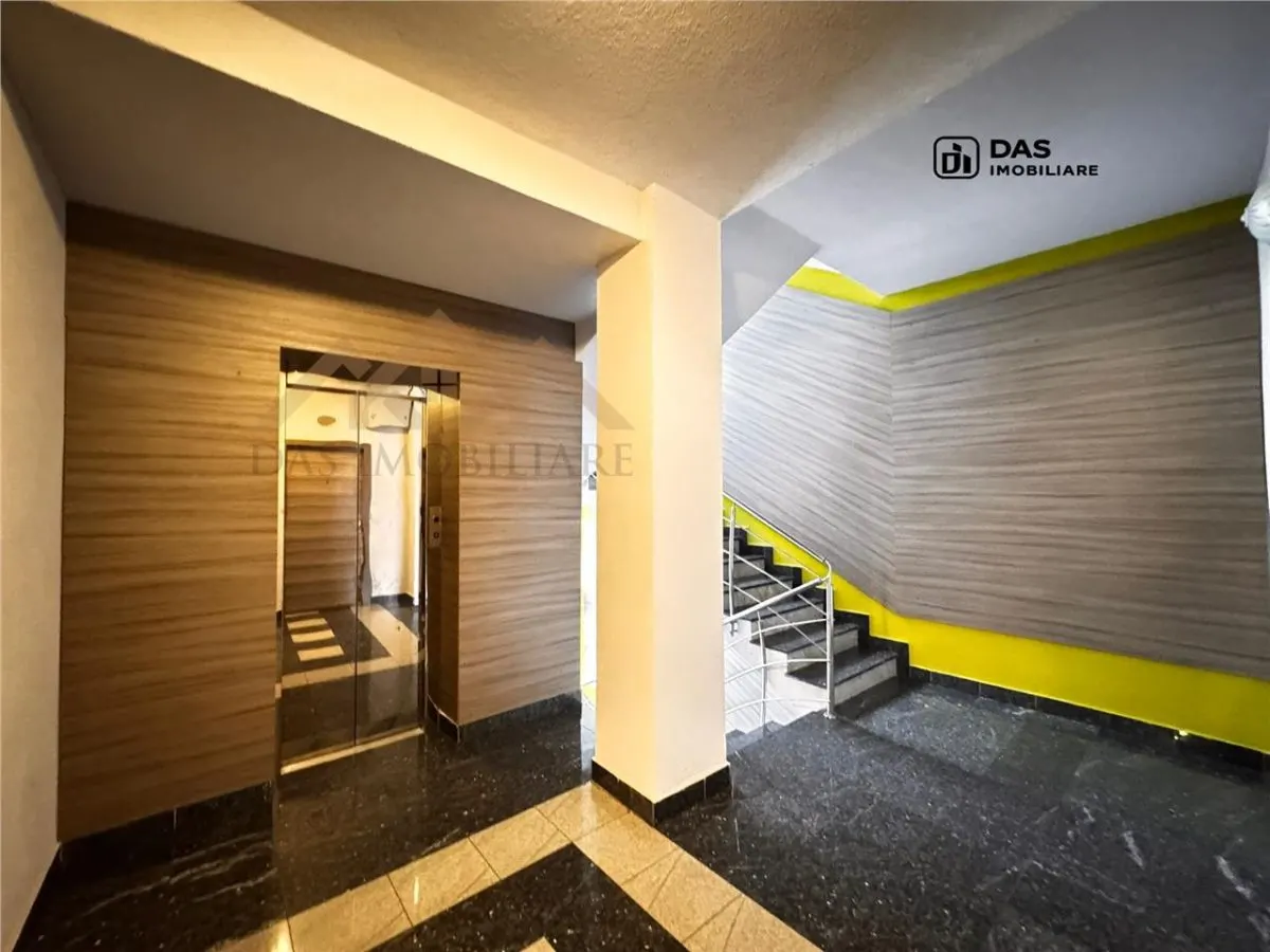 Garsoniera etaj 1, str. Motorului - foto 1