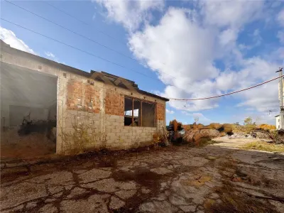 2000 MP teren cu hala, pe platforma IMMUM, zona Cozmircom - Baia Mare