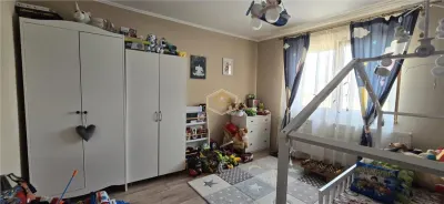 Casa complet mobilata si utilata cu 5 dormitoare | Localitatea Odoreu | Teren 859 mp - foto 18