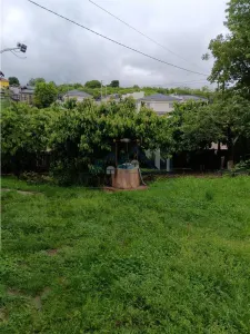 Manta Rosie  Hlincea Teren 616mp si Casa veche din caramida 81mp - Hlincea