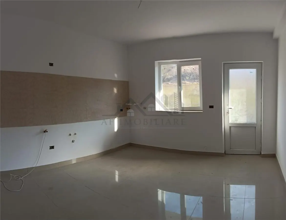Visani vila P+1 duplex LIBERA la CHEIE s. utila = 105mp teren 200mp doua  locuri de parcare si zona de relaxare - foto 5