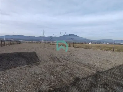 Teren intravilan Industrial, 38800 mp, cu Autorizatie de Construire, Codlea Brasov - Codlea
