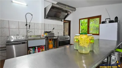 Complex turistic,afacere la cheie,3 vile, teren 7.700 mp,panouri fotovoltaice,Plaiu Foii Piatra Craiului - foto 18