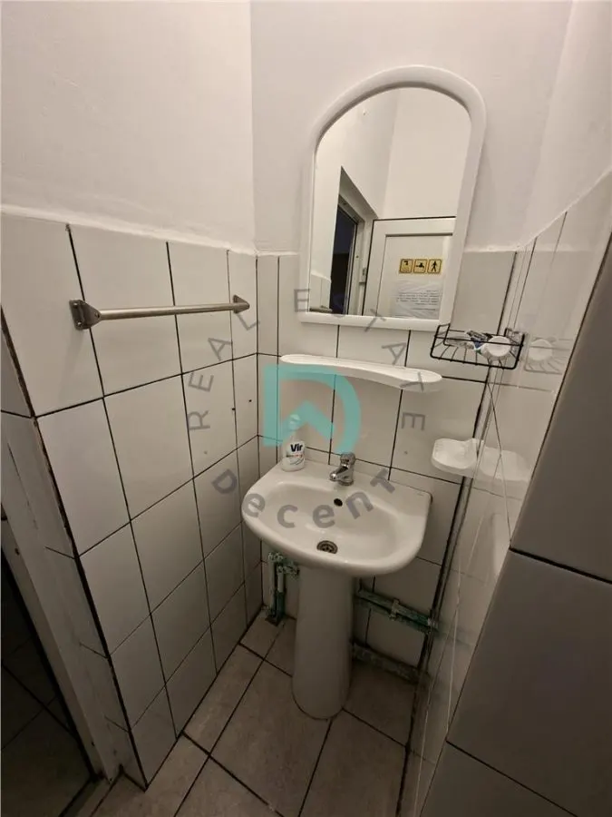 Imobil de închiriat – 18 camere | Ideal pentru muncitori, pensiune sau activități comerciale - foto 22