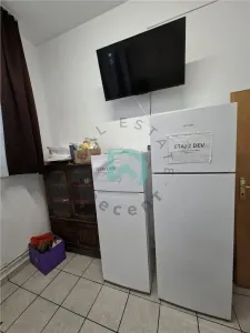 Imobil de închiriat – 18 camere | Ideal pentru muncitori, pensiune sau activități comerciale - foto 10