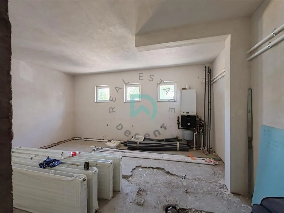 Inchiriere spatiu comercial zona Grivitei, Brasov - foto 13