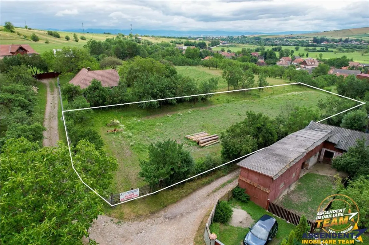 Film! 2.700 mp:refugiu al linistii si oportunitatii imobiliare,Cernat,Sfantu Gheorghe - foto 3