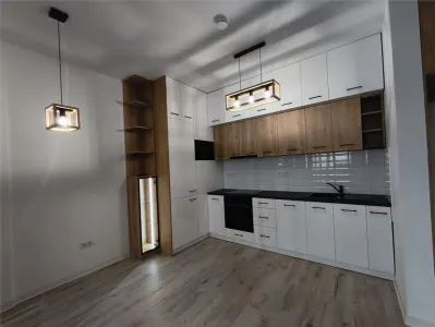Apartament Ultra Central Bloc Nou Parcare Inclusa - Targu Mures