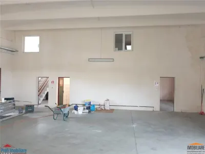 Inchiriez Spatiu industrial Hala  langa A1 spre Timisoara - foto 9