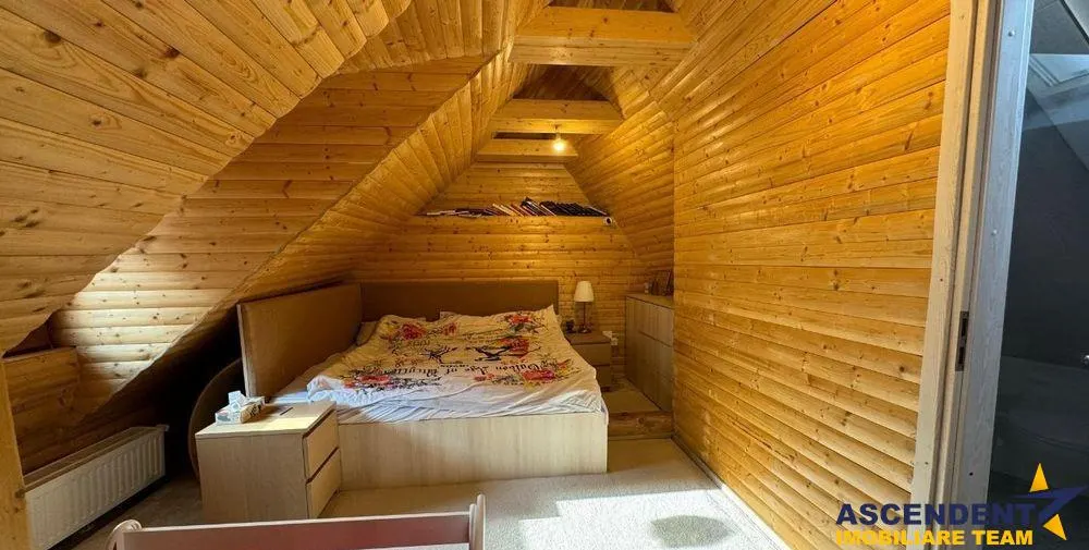 Casa Centrul Istoric - foto 4