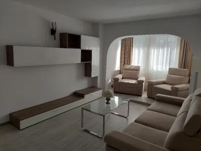 APARTAMENT DE INCHIRIAT | 2 CAMERE | DOROBANȚI - foto 2