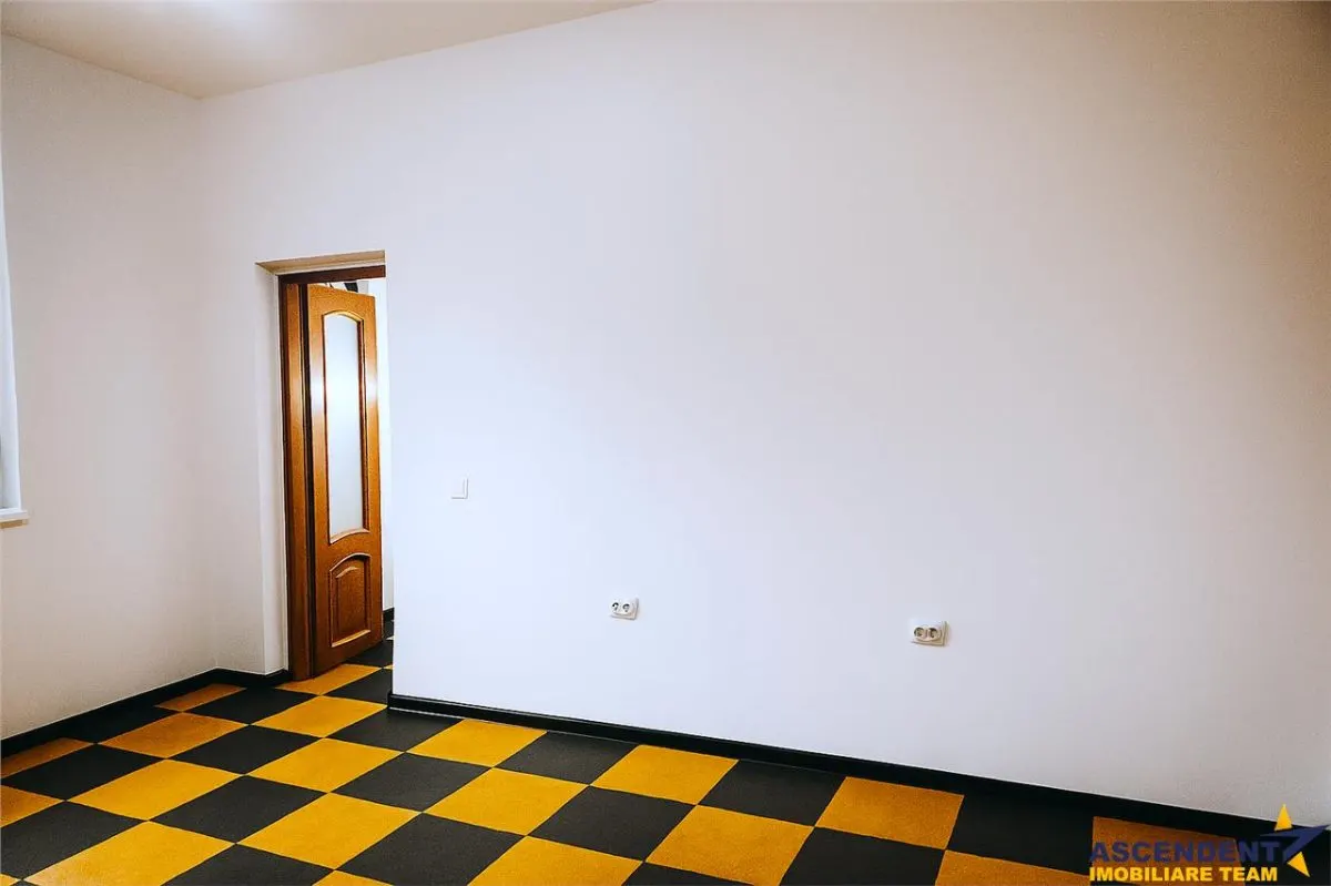 OFERTA REZERVATA! Spatiu birouri, deschidere oportunitate personalizare, Central, Brasov - foto 1