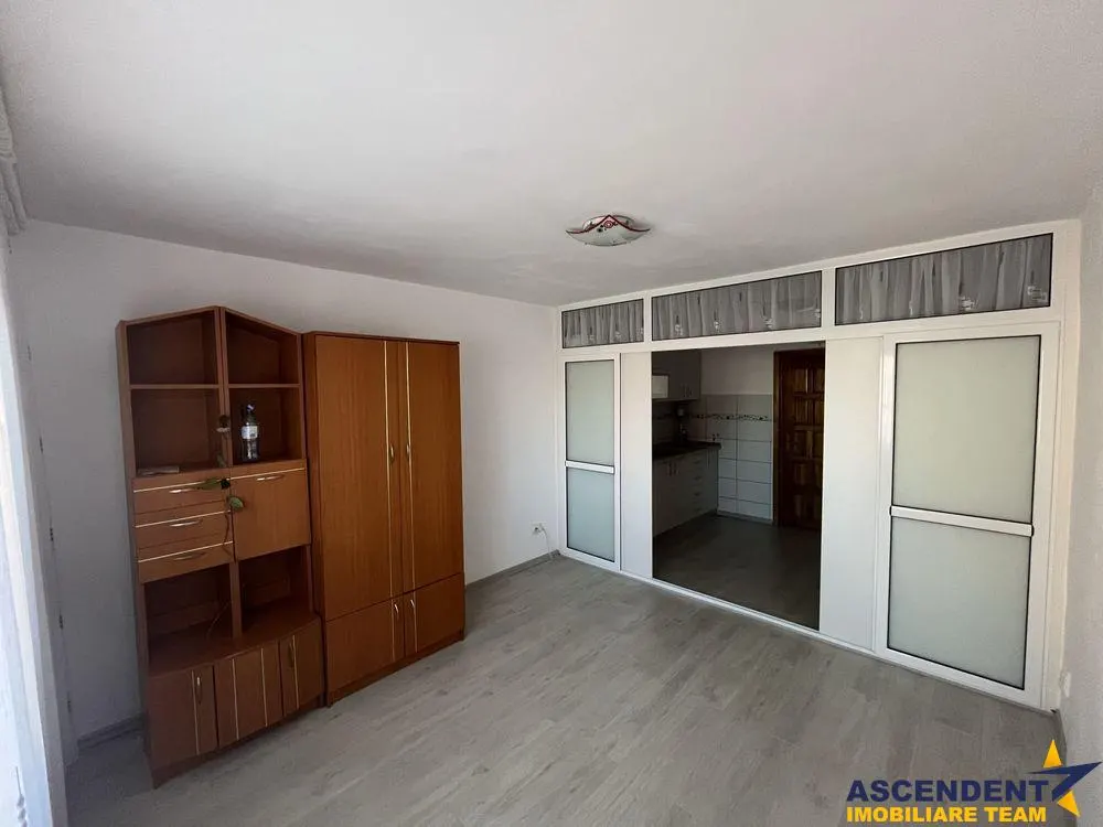 Camera de vanzare, Uzina 2, Brasov - foto 13