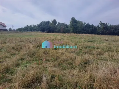 Parcele teren intravilan 1026 mp si 1000 mp Burdujeni - Suceava
