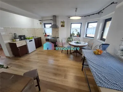 Casa finisata 480 mp teren Moara Nica - foto 5