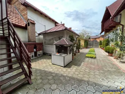 Sarmul traditiei imbinat cu confortul modern: Rezidenta de exceptie, Central, Tarlungeni, Brasov - foto 15