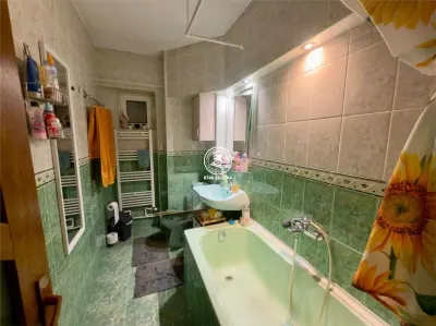 Apartament 3 camere Pacurari - foto 6