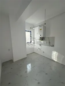 Apartament 2 camere de vanzare, decomandat - Vișani - foto 5