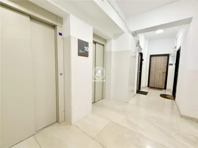 Apartament 3 camere tip penthouse Petru-Poni - foto 8