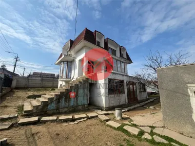 Vila ultracentrala Tulcea, 6 camere, 330 mp utili, teren 719 mp, vedere spectaculoasa - foto 6