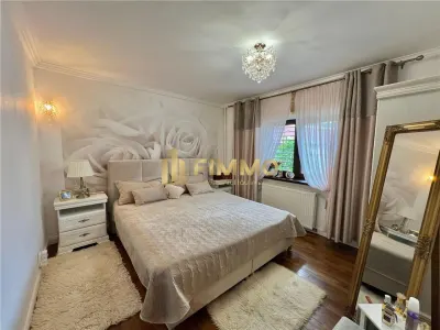 Casa Individuala | Zona Centrala | 500 mp | ID:1206 - Suceava