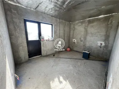 Casa la rosu, de vanzare in Lunca Cetatuii - foto 11