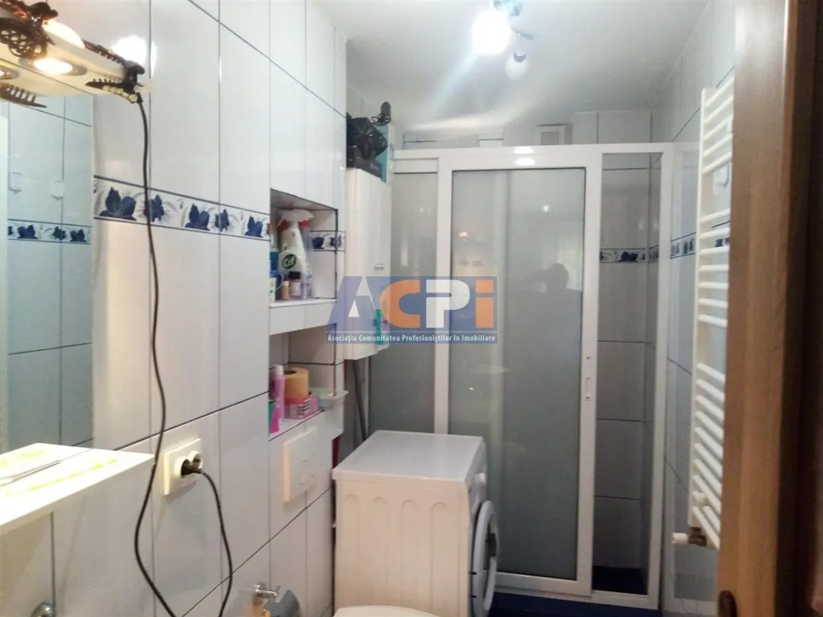 2 camere , decomandate,Energiei. - foto 8