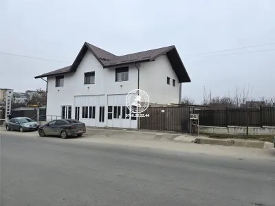 Vila  de vanzare  Lunca Cetatuii, - foto 2