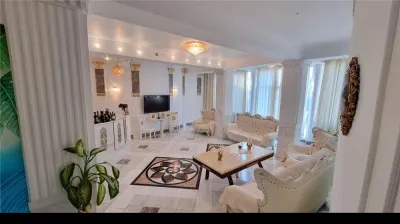 Vila Stil Victorian 1200mp -Curte , Parcare privata si LAC - foto 8