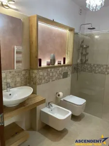 Apartament cu 2 camere, zona Corunca - foto 4