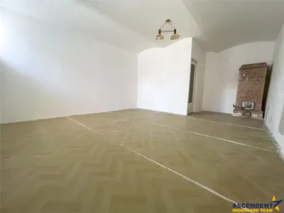 Cu beci si garaj, Centru Istoric, Brasov - Brasov