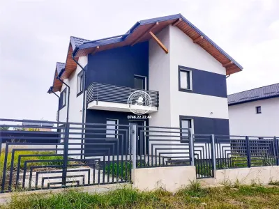 Vila  de vanzare  Breazu, - Iasi