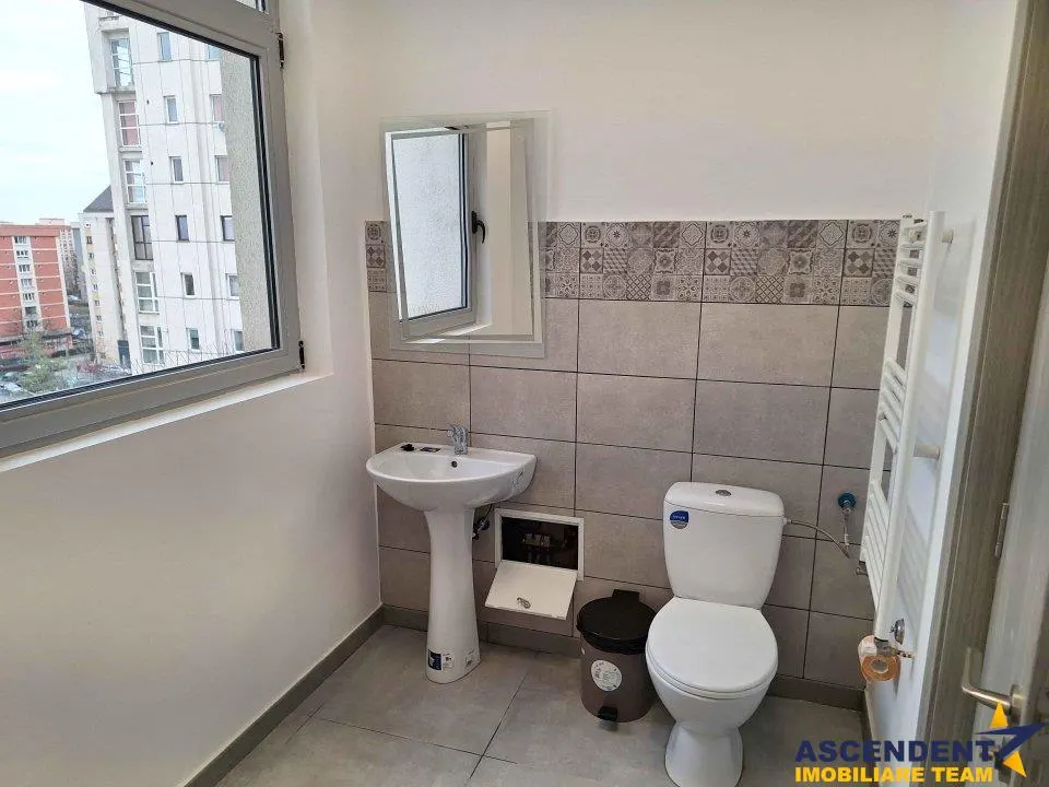 Centru Civic, Brasov - foto 11