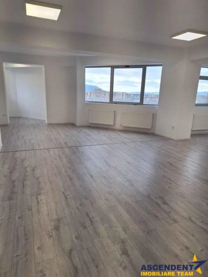 Centru Civic, Brasov - foto 6